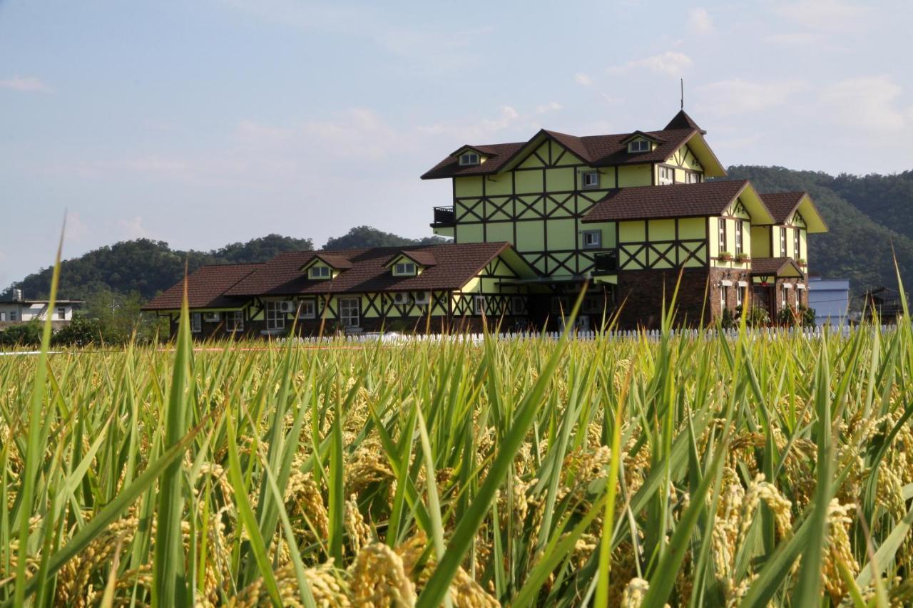 Luxembourg Hills Homestay Jiaoxi Esterno foto