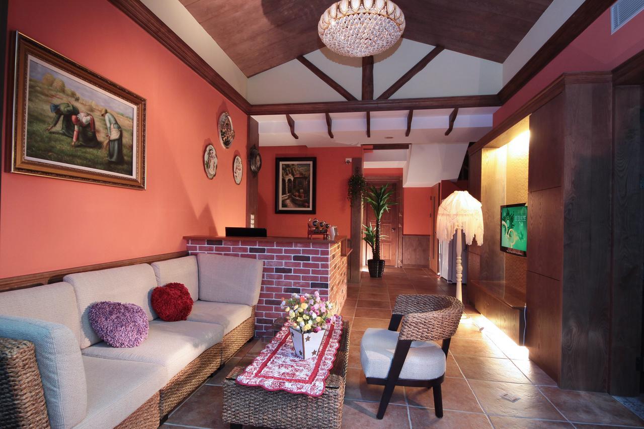 Luxembourg Hills Homestay Jiaoxi Esterno foto