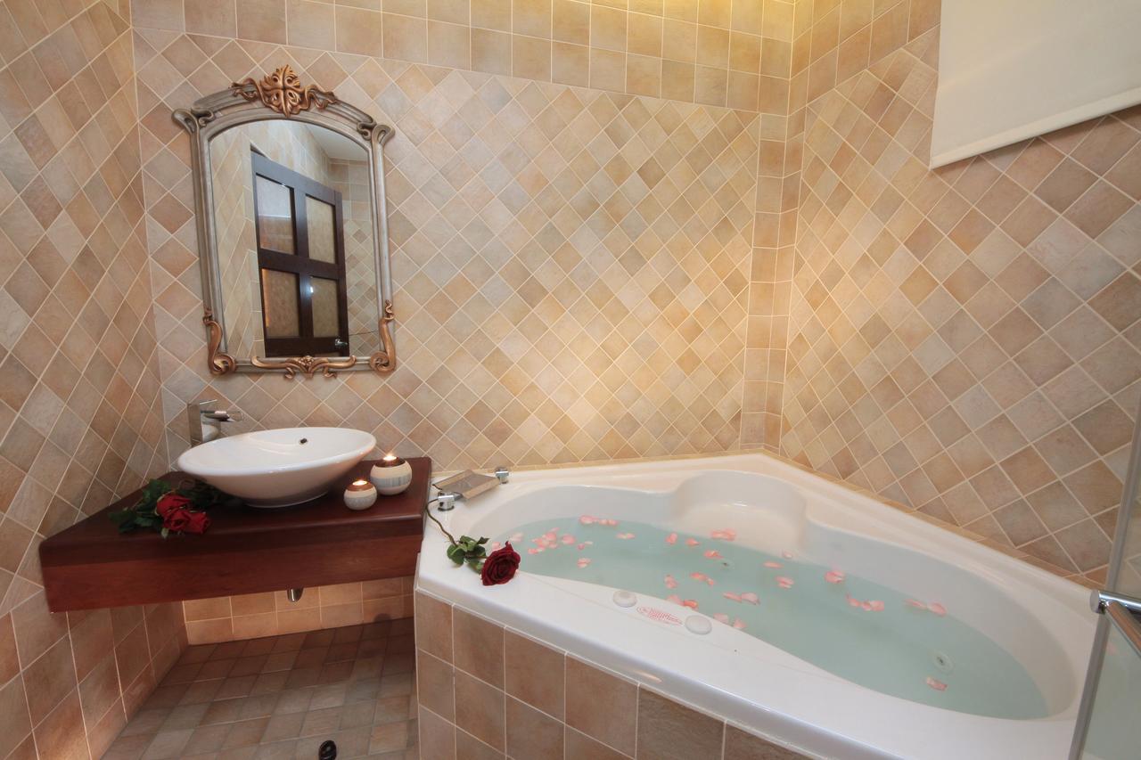 Luxembourg Hills Homestay Jiaoxi Esterno foto